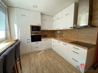 Здам гарну квартиру в Краслицях, планування 3+1 (65 м²)