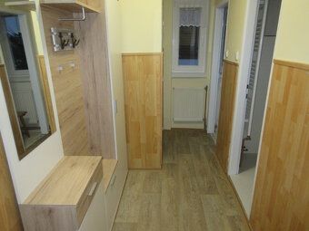 DO WYNAJĘCIA – BUDOWLANY MIESZKANIE 2+1+SPIŻARKA, PO