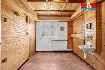 Nabízíme k prodeji rodinný dům o užitné ploše 117 m², situov
