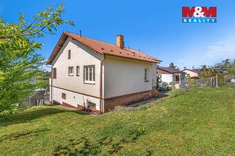 Nabízíme k prodeji rodinný dům o užitné ploše 117 m², situov