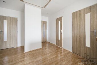 Dobrý den, nabízíme k prodeji rodinný dům, který prošel rozs