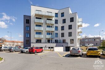I offer an apartment exchange in UH, 3+1, 60 m², before