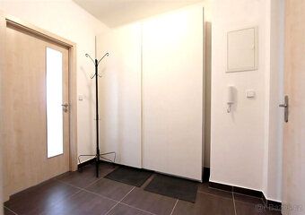 35 m2, 3. piętro Nowy kompleks mieszkalny. W bliskiej