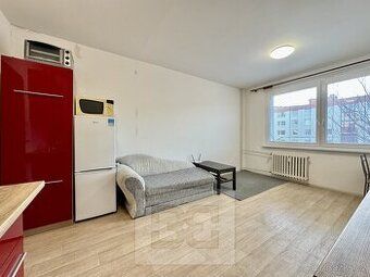 Please offer. I urgently need long-term rental apartment 1