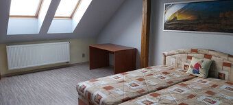 Дім у центрі. На поверсі квартира 4+КК 180 м² + тераса 40