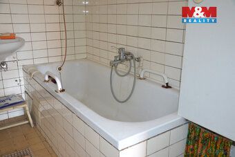 Сімейний будинок з гарним видом для постійного проживання