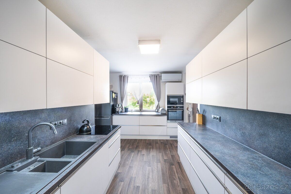 Prodej bytu 4+1 110m2 Vlastec , okres Písek
Nabízím k prodej