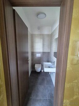 Prodej bytu 5kk 153m2 novostavba plus parkovací místo pred d