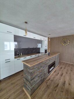 Prodej bytu 5kk 153m2 novostavba plus parkovací místo pred d