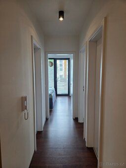 Prodej moderního bytu 3+kk, 77 m² s prostornou terasou – Vrc
