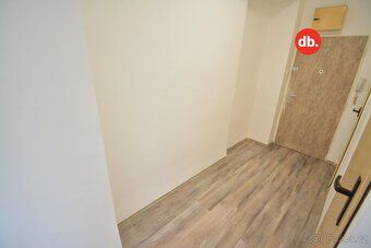 Ewidencja nr. 01824 Oferujemy na sprzedaż jednostkę