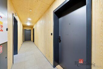 For Sale: Flat 4 + kkWe offer for sale apartment unit A 3.3