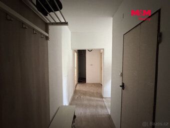 Oferujemy na sprzedaż przestronne, jasne spółdzielcze
