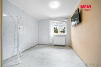 Sale of family house in Bor u Tachova offering 3 flats with