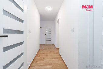 Nabízíme k prodeji byt 3+1 po velmi zdařilé rekonstrukci v ž