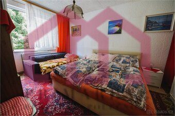 Продається квартира 2+1 з заскленою лоджією у приватній