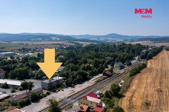 Oferujemy na sprzedaż dwupiętrowy dom czynszowy w