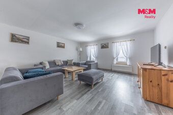 Výhradne ponúkame na predaj penzióñ s apartmami o