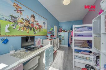 For sale very spacious apartment 4+1 with usable area 79