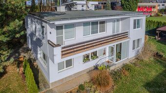 We offer for sale a spacious and unique apartment 5 + 1 in