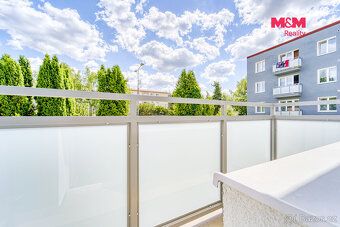 I offer for sale an apartment 2+1 with loggia covering