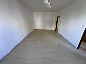 We offer you exclusively for sale an apartment in personal