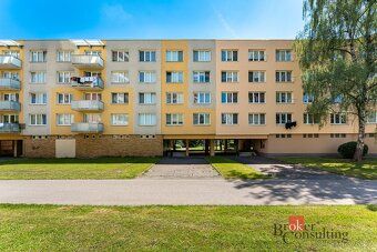 Przeniesienie udziału w gruncie, mieszkania/2+1, 53 m2