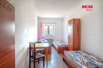 Nabízíme k prodeji komerční objekt v rušné části Veselí nad 