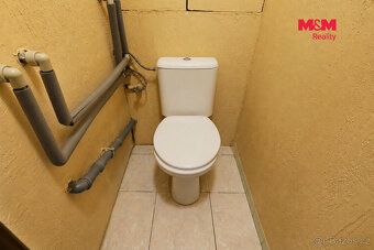 We offer for sale a bright and spacious brick apartment 2+1