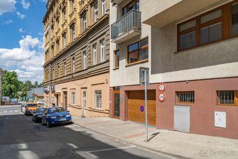 Nabízíme k prodeji byt o dispozici 1+kk s podlahovou plochou