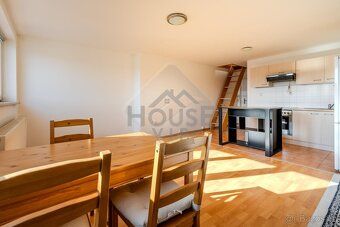 Registration No. 01148 We offer exclusively a maisonette