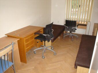 Please reply via contact form: total price including