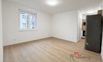 Оренда квартири 2+кк 37 м² Коттоновє, Острава Маріянск