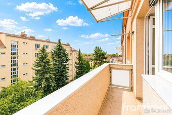 Ref. No. 02190 Good day, Are you looking for a spacious and
