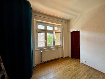 We offer an unfurnished apartment 1+1 for rent in the