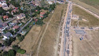 I am offering two building plots for sale measuring 881 sqm