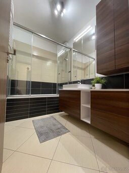 🏡 Rent luxury apartment 3+kk, 85 sq m, terrace and parking