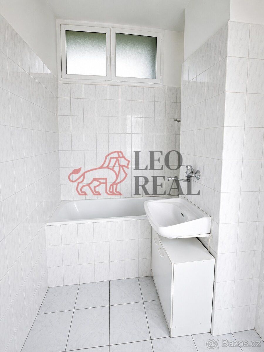 Are you looking for pleasant living in a quiet location