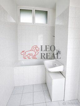 Are you looking for pleasant living in a quiet location