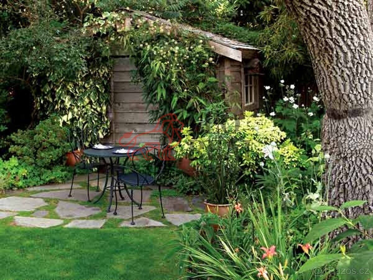 Looking for a house that you can renovate according to your
