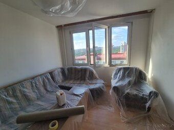 I am renting long-term an apartment 4+1, area about 80 sqm