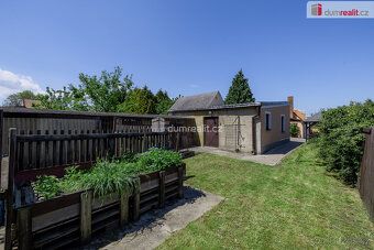 продаж будинку площею забудови 102 м², корисною площею