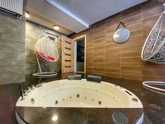 Apartament*33 znajduję się w Kurort-Kozubnik Resort, jest to