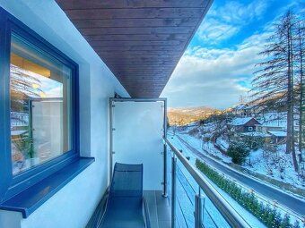 Apartament*33 znajduję się w Kurort-Kozubnik Resort, jest to