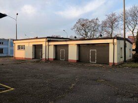 Właściciel sprzeda bezpośrednio lub wynajmie (całość długote