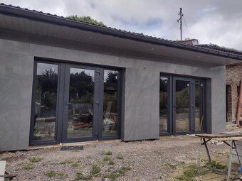 Lokal40m2, dwa pokoje. Można oddzielnie po 20m2, osobne wejś