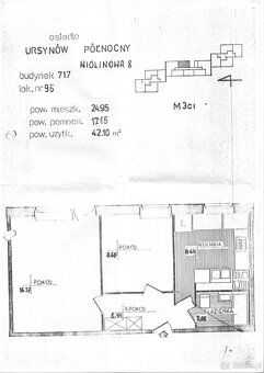 Mieszkanie 42.10m2 znajduje przy ulicy Wiolinowej 8 obok sta