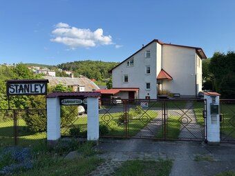 Mam przyjemność zaprezentować Państwu na sprzedaż atrakcyjny