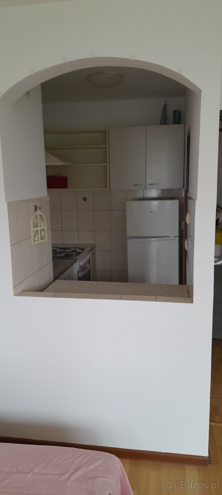 Kawalerka 27m2 umeblowana, odświeżona balkon,winda.Dobra lok