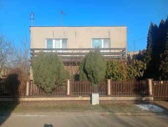Sprzedam dom do remontu o powierzchni użytkowej 156 m2 wraz 
